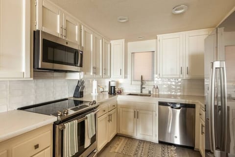 Stainless steel appliance