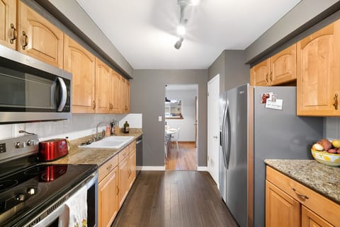 Roomy kitchen to whip up a great meal and easy to use dishwasher