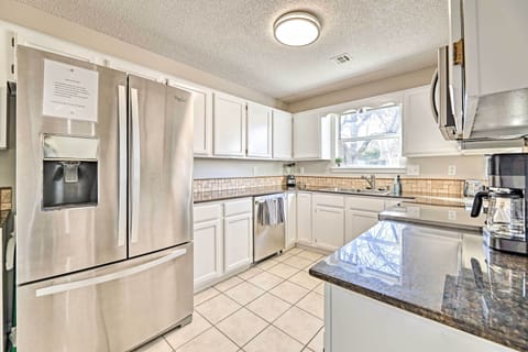 Kitchen | Single-Story Home | Fully Equipped | Coffee Maker | Cooking Basics