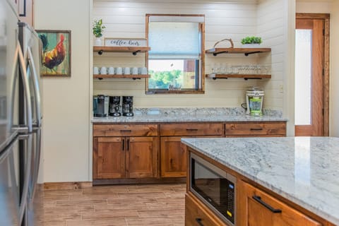 Pour yourself a cup of coffee or whip up some margaritas at the beverage bar.