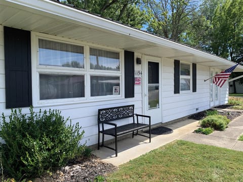 Front with Bench Seat
