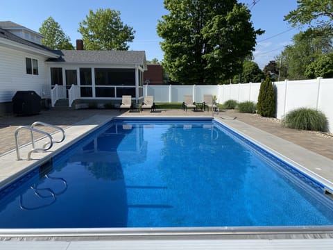 Outdoor pool, a heated pool