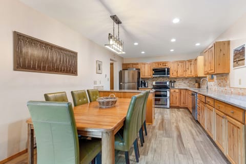 Fully equipped kitchen