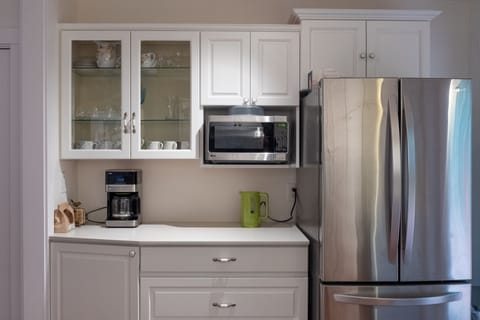 Kitchen has more than just the basics to make cooking a breeze.