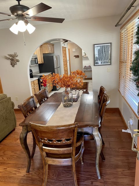 Lots of seating at the dining table