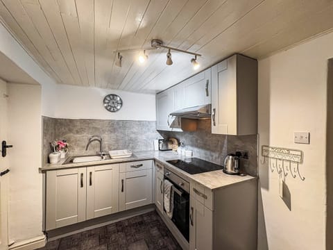 Kitchen | Pen Y Bont, Rhuddlan