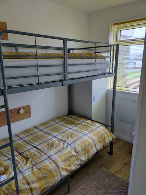 2 bedrooms, iron/ironing board, travel crib, free WiFi