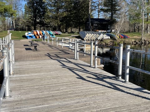 Rent a boat in Tobyhanna State Park