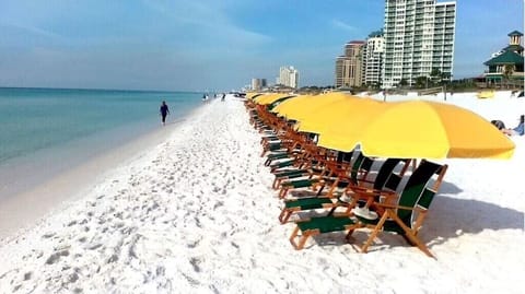 Beach nearby, sun loungers, beach towels