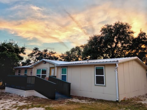 Escape to the riverside haven: where cozy meets the current