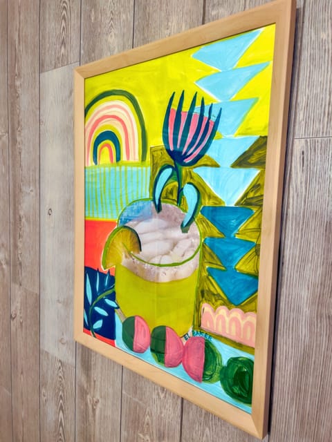 Where imagination takes shape: our abstract wall frame sparks creativity