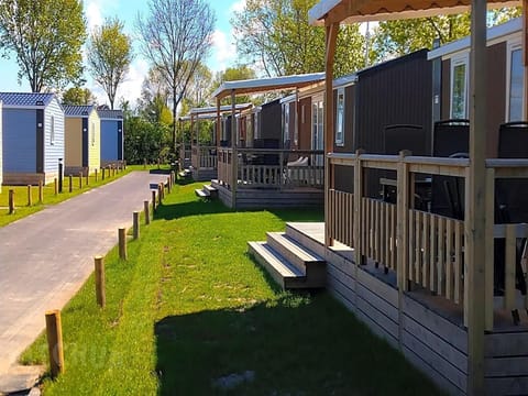 Holiday Home Exterior [summer]