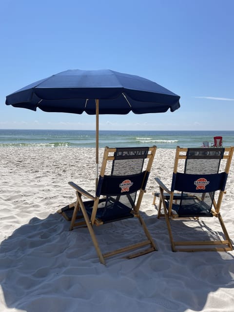 Beach nearby, sun loungers