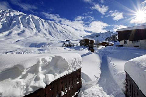 Snow and ski sports