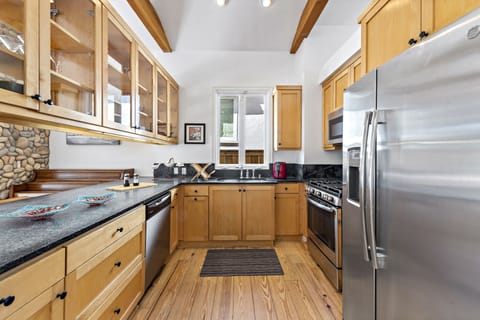 fully appointed kitchen