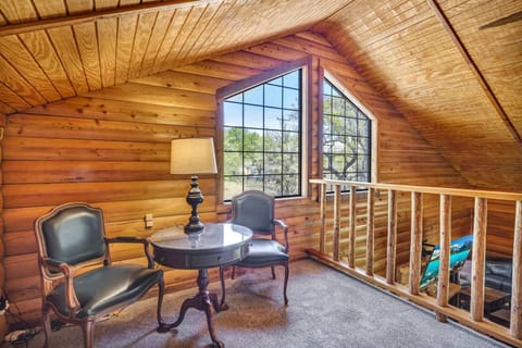 Need to work while at the lake? The loft has a perfect space for you!e