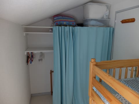 2 bedrooms, iron/ironing board, travel crib, free WiFi