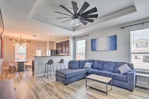 Living Room | Single-Story Home