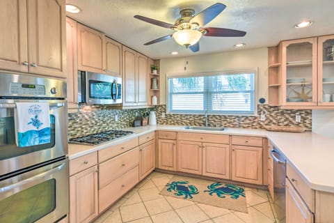 Kitchen | Fully Equipped | Cooking Basics