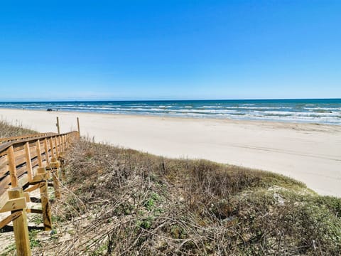 Beach nearby, sun loungers