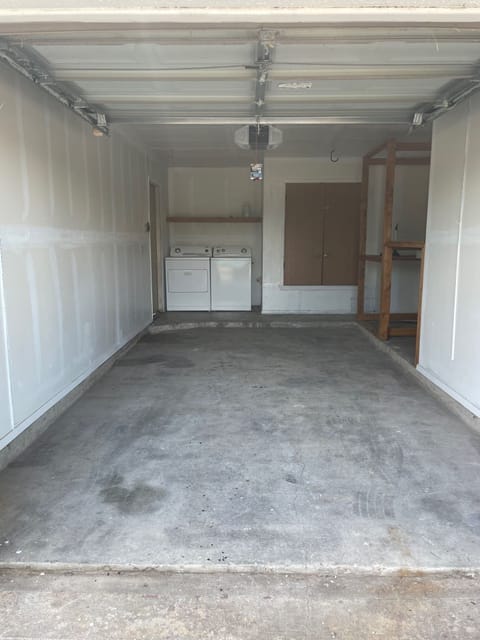 Washer/Dryer in Garage