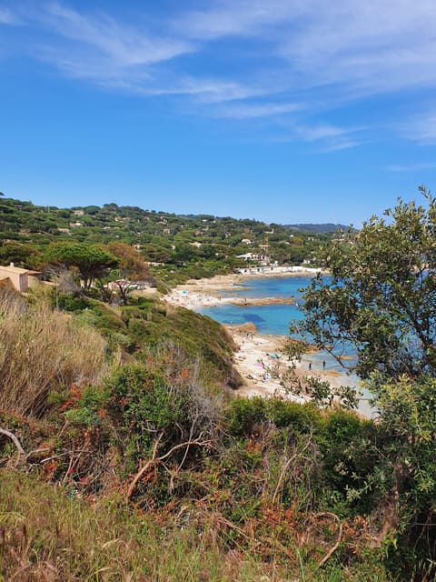 Beach nearby, sun loungers