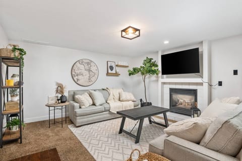 Welcome to Travelers Getaway. We hope we get to host you at this charming Vancouver rental. Please reach out with any questions.