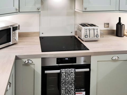 Kitchen | Inchkeith View, Edinburgh