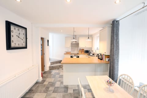 Family Dining Table Seats Four