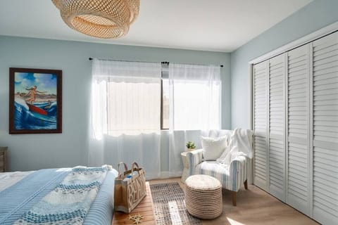 master bedroom, sheers for privacy and blinds for room darkening