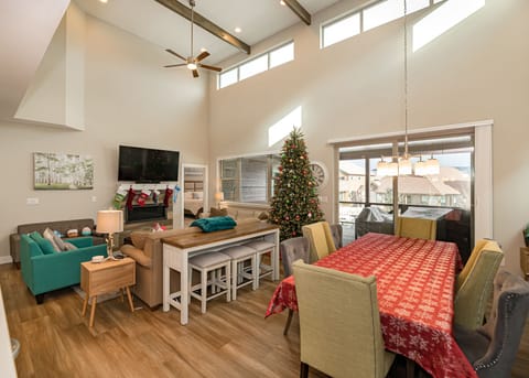 Holiday season decorations 🎄🎄🎄