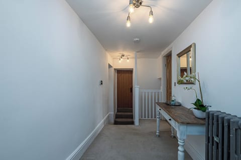 8272de0f-0907-4660-a95d-d73301992438