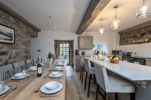 8b149a7f-1c46-49b3-ae42-5846ea3cd09f