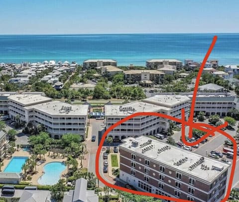 Studio located in building G, 3rd floor B383