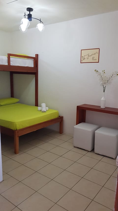 2 bedrooms, free WiFi, bed sheets, wheelchair access