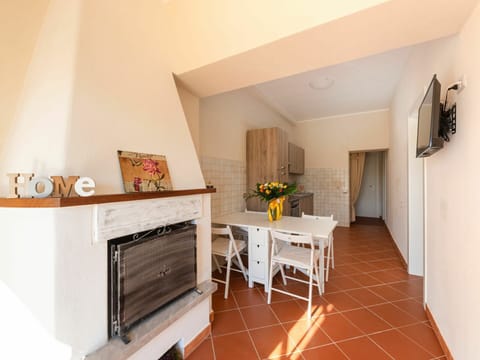 Furniture, Property, Houseplant, Plant, Wood, Table, Orange, Living Room, House, Building