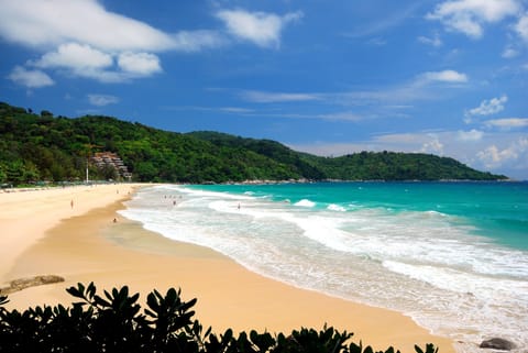 Beach nearby, beach towels