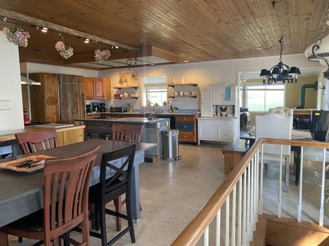 Kitchen seats 19 people