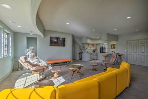 Living Room | Central A/C