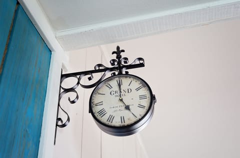 It's always 5:00 here!