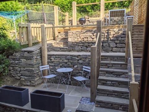 Back garden and BBQ area