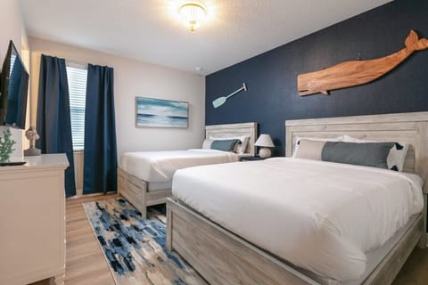 11 bedrooms, desk, iron/ironing board, travel crib