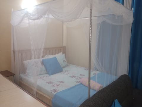 1 bedroom, iron/ironing board, free WiFi, wheelchair access