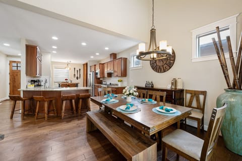 Plenty of seating for dining