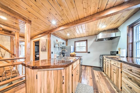 Kitchen | Pots & Pans