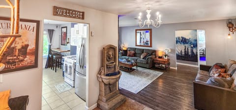 Welcome to a Romantic getaway in the heart of the Rocky Mountains! 