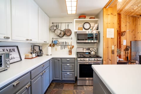 Gas range, microwave and full-size oven 