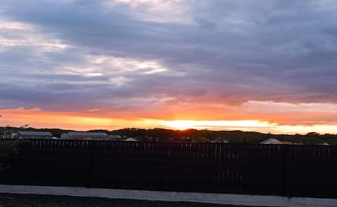 Region [summer] (&gt;5 km)