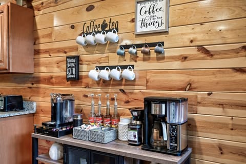 Coffee lovers rejoice — a fully stocked brew bar awaits! - Nespresso Vertuo Machine, Ninja Hot/Cold, Keurig K-cup & French press machines