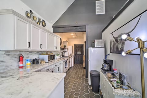 Kitchen | Toaster | Coffee Bar